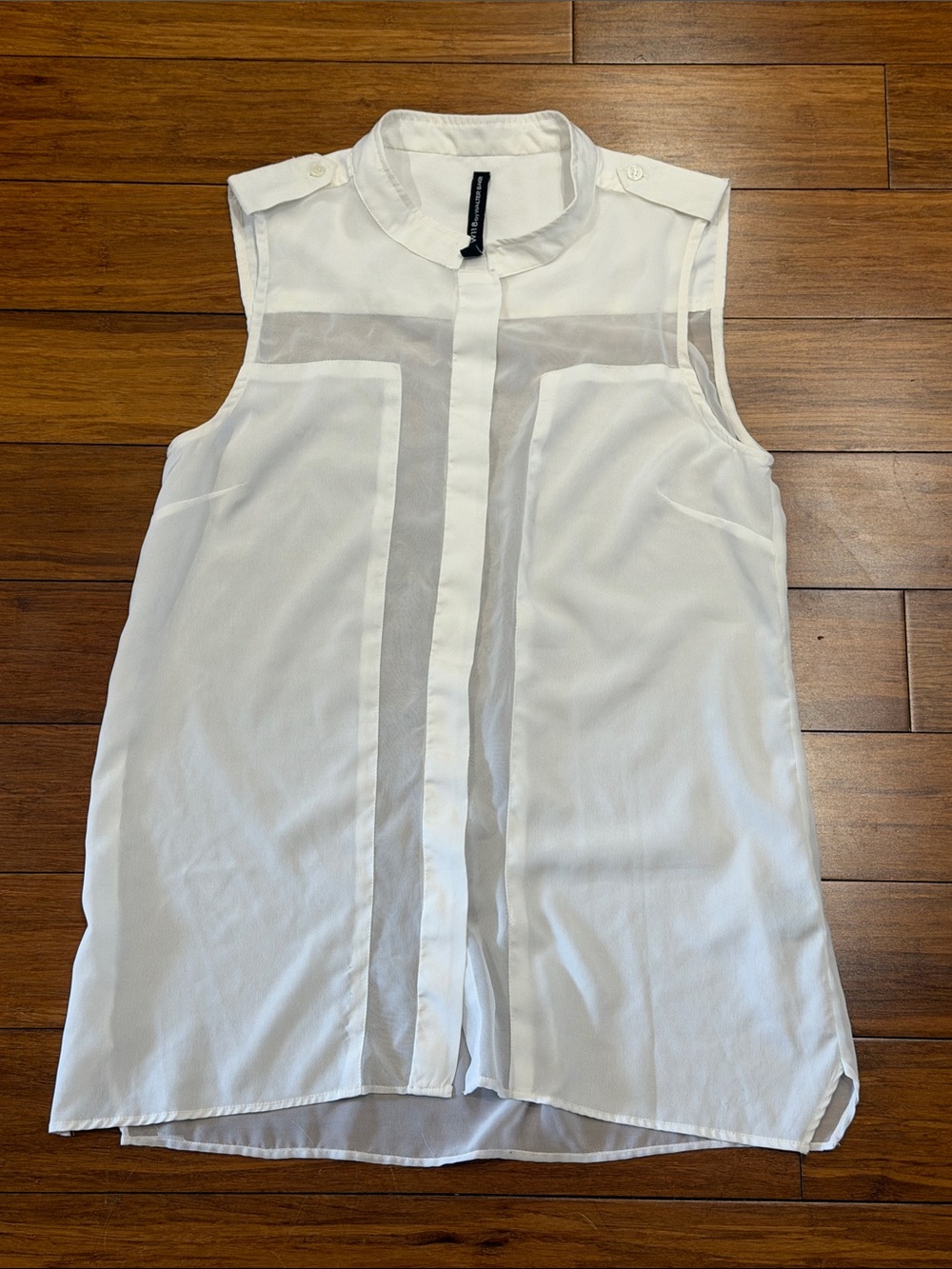 W118 by Walter Baker White Sleeveless Sheer-Panel Button-Front Camisole